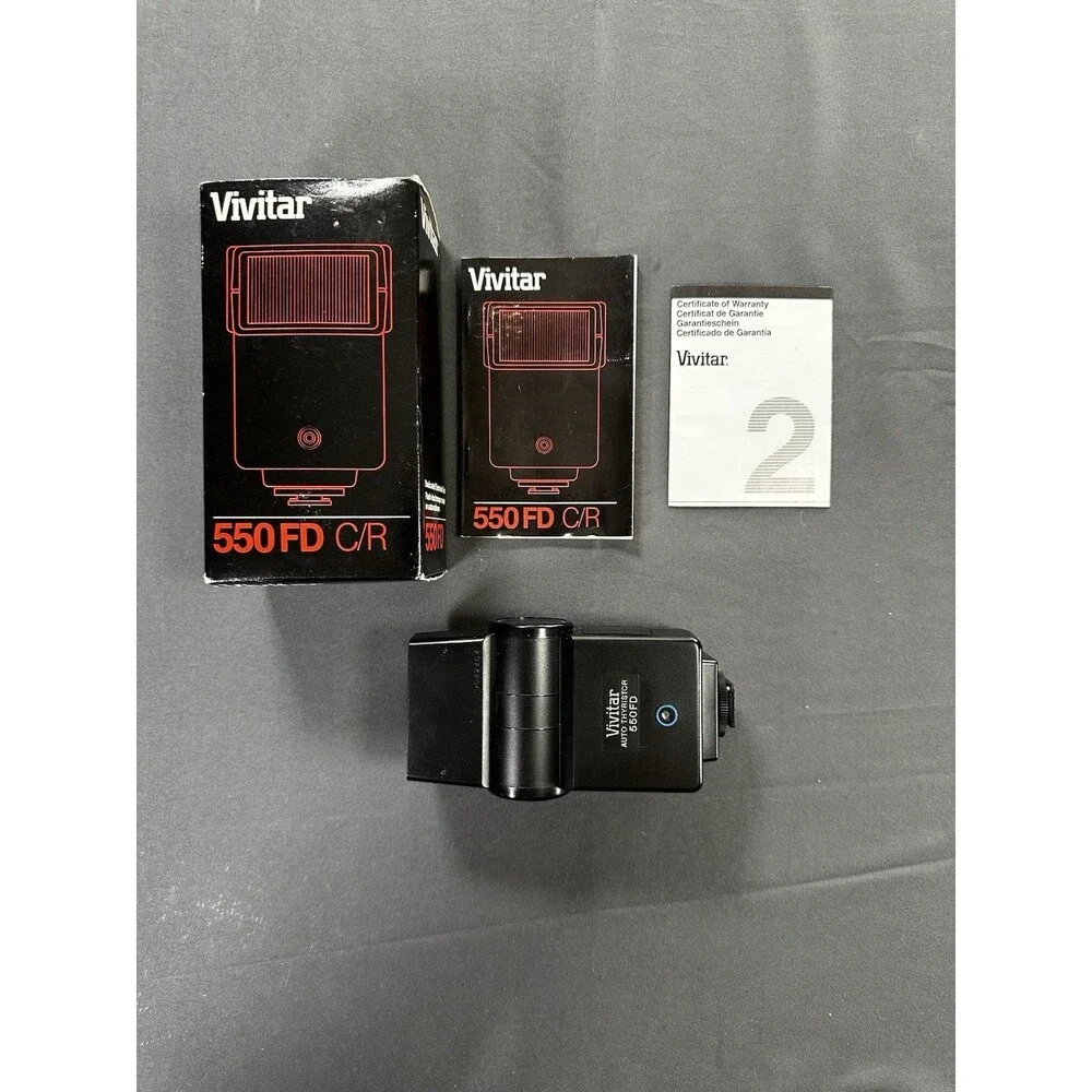 Vintage Vivitar 550FD C/R Auto Thyristor electronic flash.